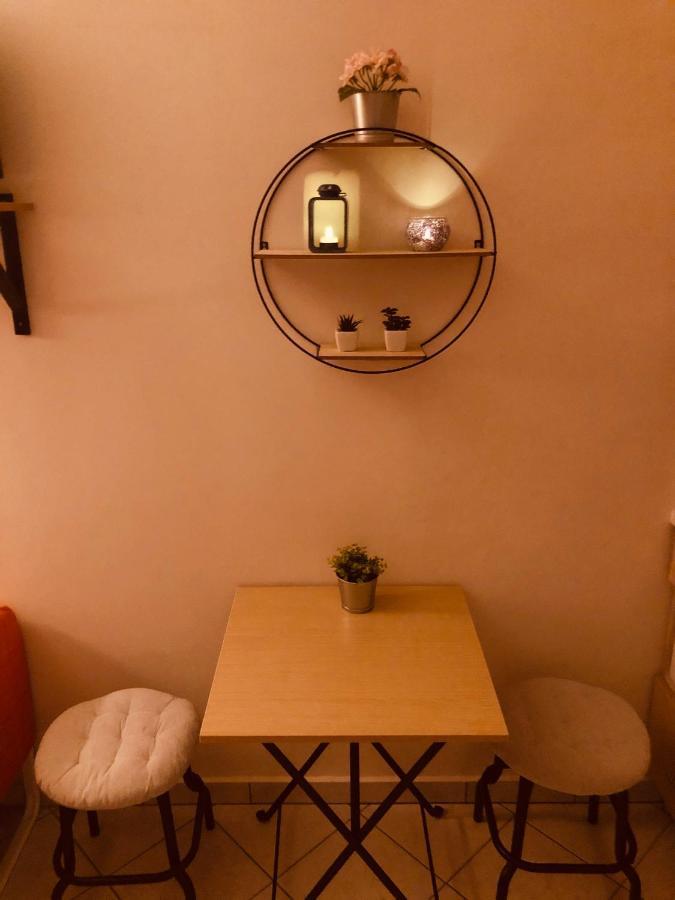 The Student'S Home Kavala Extérieur photo