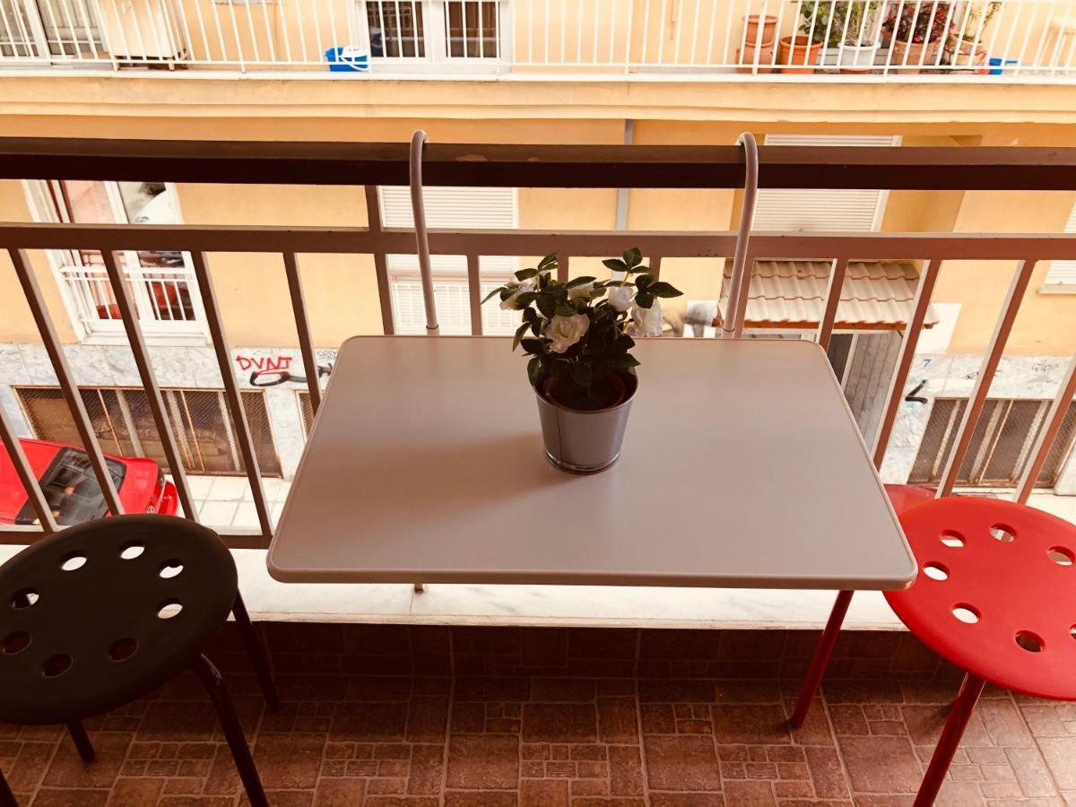The Student'S Home Kavala Extérieur photo